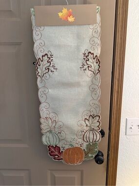 Cream Embroidered Pumpkin Table Runner with Autumn Leaves